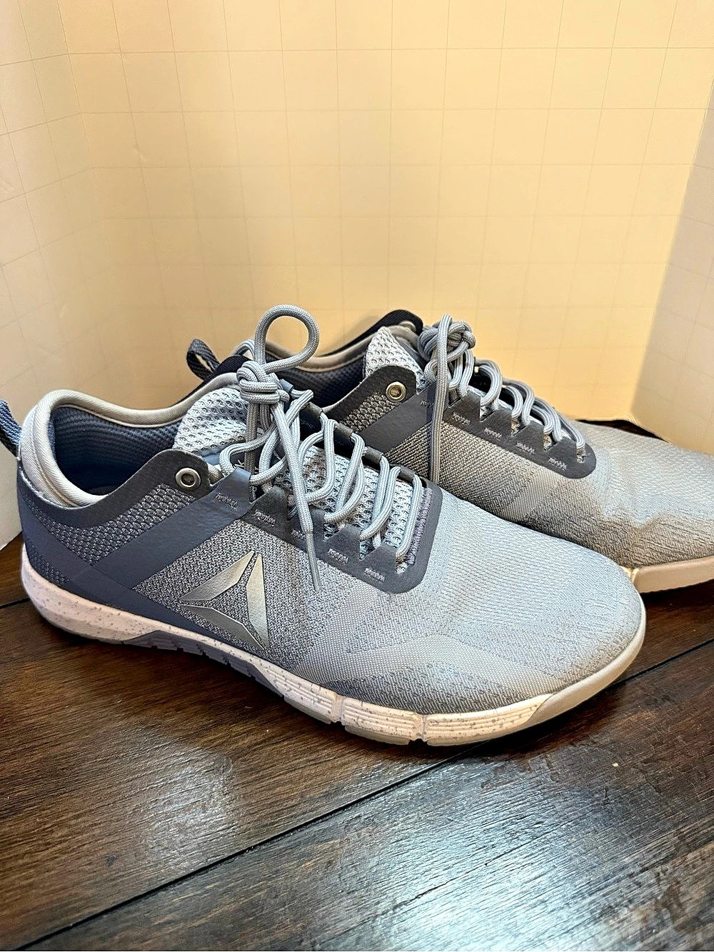 Reebok CrossFit Grace TR Women’s Size 8 Washed Indigo Gray Training Shoes EG9104